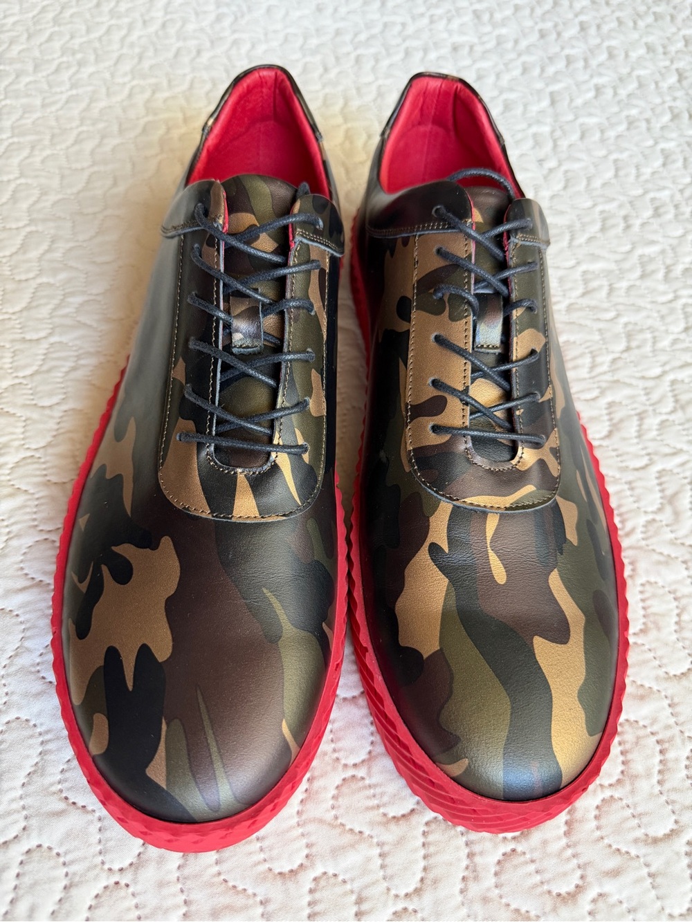 Marc Nolan Cody Men’s Size 12 Metallic Camo Leather Sneakers Red Sole